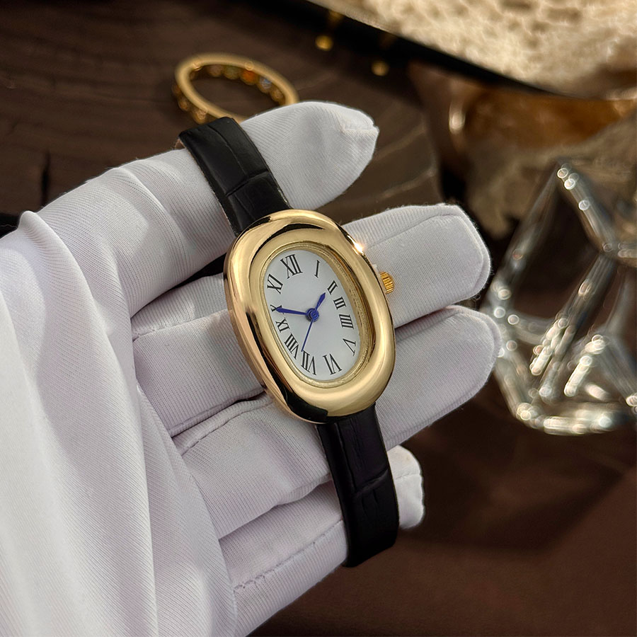 Vintage Fashion Watches - Ladies' New Oval Bathtub Egg-Shaped Belt