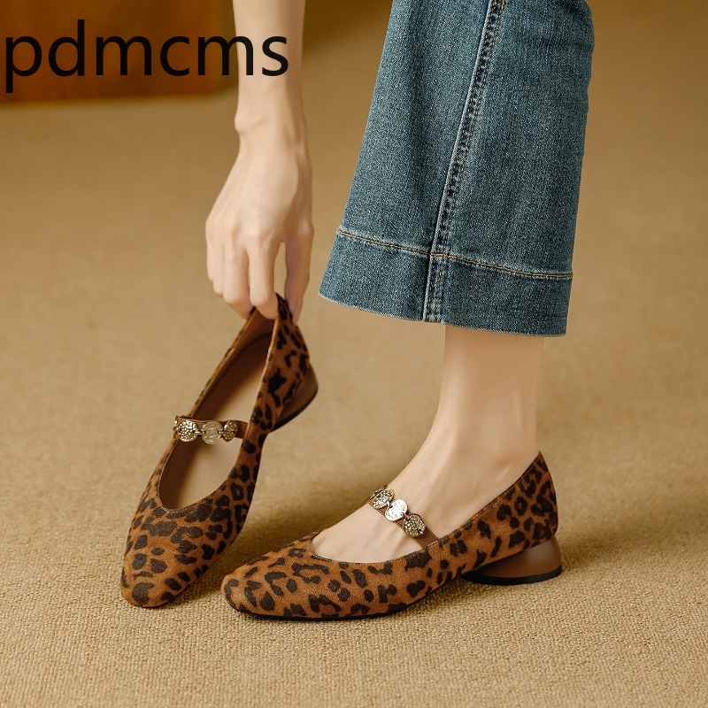 Designer Women's Shoes Vintage - đánh giá và giá Vintage Fashion Dresses